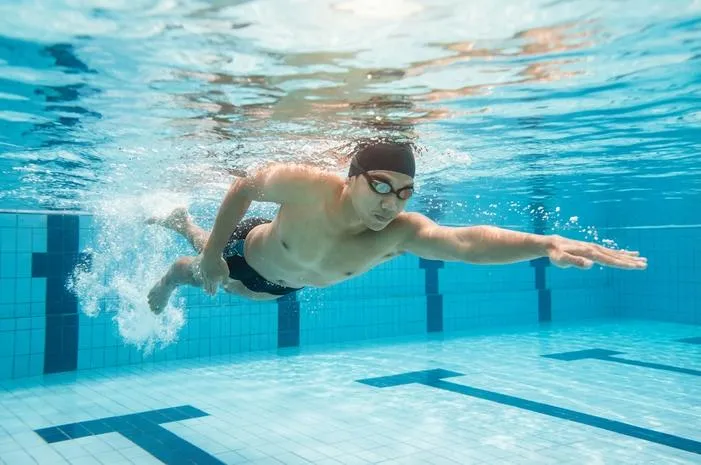 Gerak Spesifik Renang Gaya Bebas: Lincah dan Cepat!