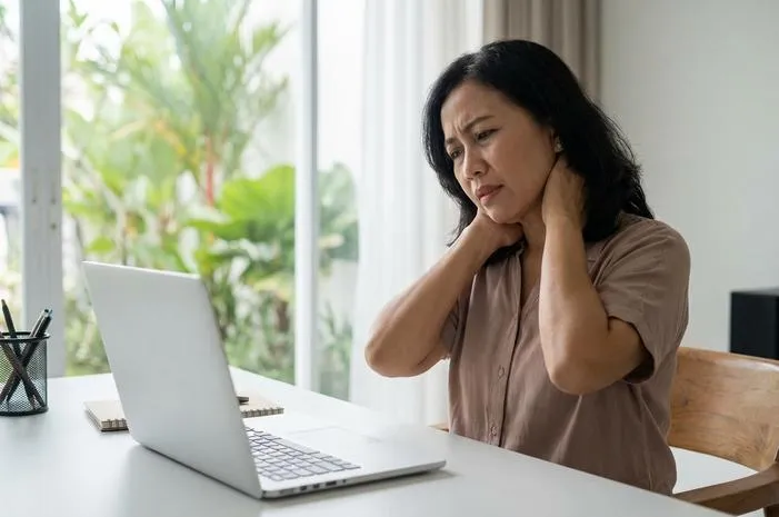 Cervicalgia: Leher Kaku? Ini Solusi Praktis