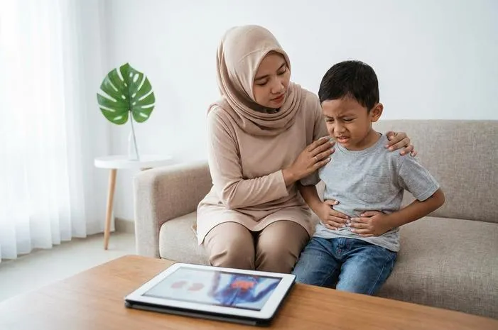 Usus Buntu Anak: Apa Pemicunya? Simak Faktanya!