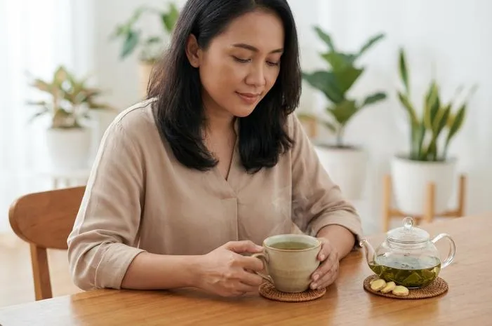 Teh Hijau untuk Asam Lambung: Manfaat atau Perlu Waspada?