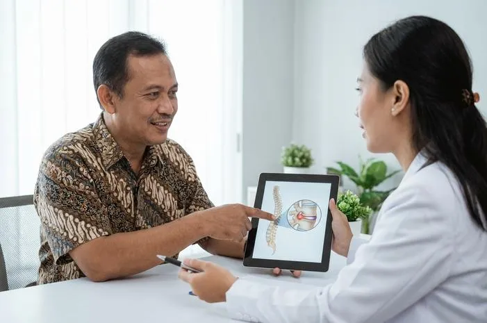 Bulging Disc adalah: Pahami, Jangan Panik, Atasi Nyeri