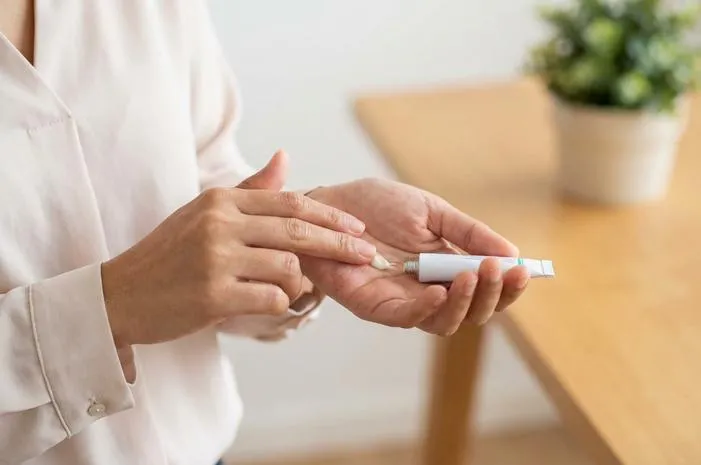 Pompholyx ICD 10 L30.1: Pahami Kulit Melepuh Gatal