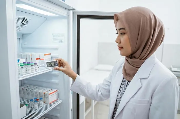 Suhu Penyimpanan Vaksin: Kulkas atau Freezer? Ini Infonya!