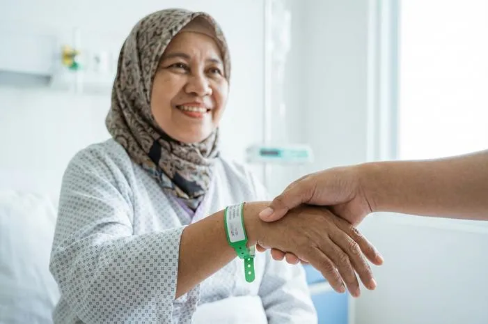 Arti Gelang Hijau Pasien: Waspada Alergi Lateks