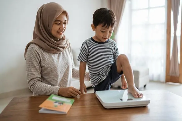 BB Anak Usia 5 Tahun: Berapa Berat Sehatnya?