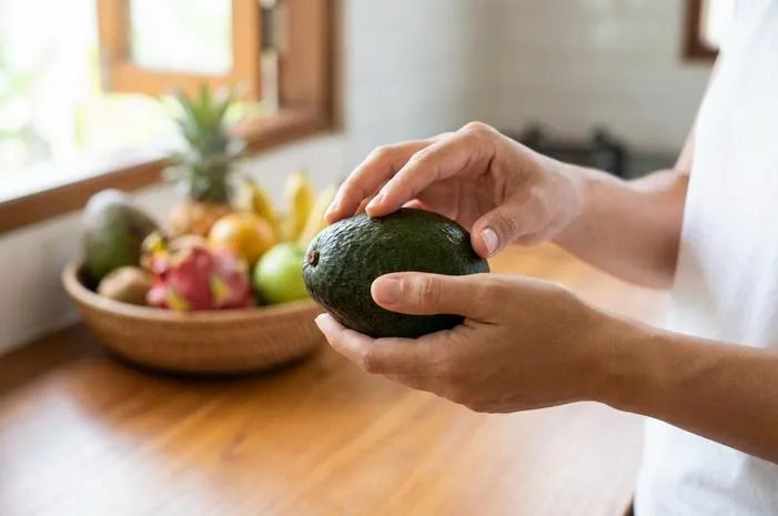 Cara Pilih Alpukat Matang Sempurna Anti Gagal!