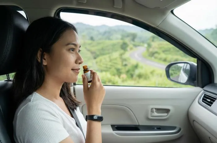 Cara Mudah Atasi Mabuk Perjalanan Tanpa Obat