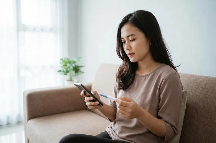 Flek Coklat Telat Haid tapi Negatif? Cari Tahu Yuk!