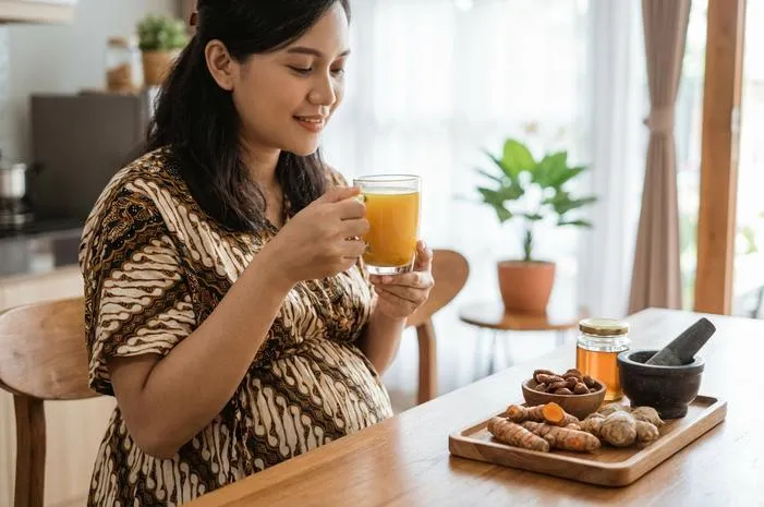 Jamu untuk Ibu Hamil: Mana yang Aman, Mana Tidak?