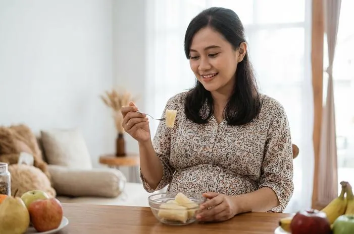 Ibu Hamil Makan Tape Singkong: Hindari Demi Janin!