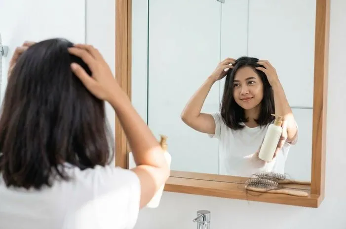 Shampo Terbaik untuk Rambut Rontok, Nggak Rontok Lagi