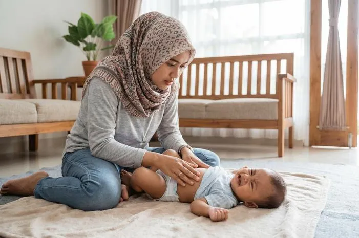 Tanda Bayi Sakit Perut yang Wajib Mama Tahu