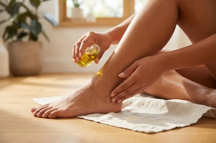 Kulit Tangan Kaki Mulus? Pakai Minyak Zaitun Aja!