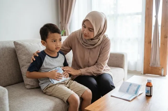 Sunat Super Ring Bengkak: Normal Atau Bahaya? Ini Solusi!