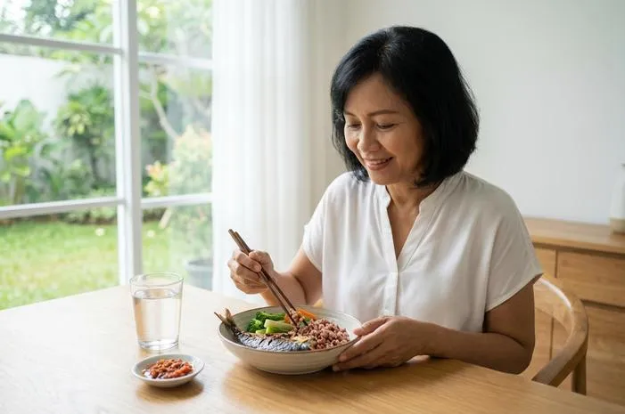 Gampang! Cara Makan yang Benar Bikin Tubuh Sehat