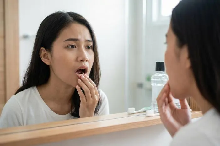 Gigi Berlubang Bikin Bau Mulut? Ini Faktanya!