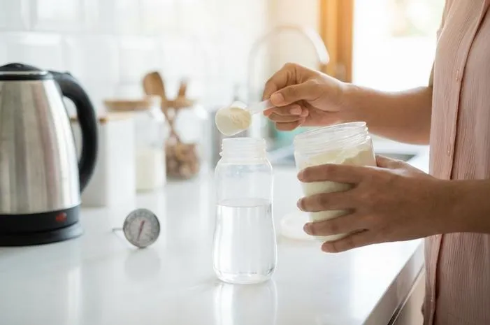 Cara Buat Susu Formula yang Benar Anti Ribet