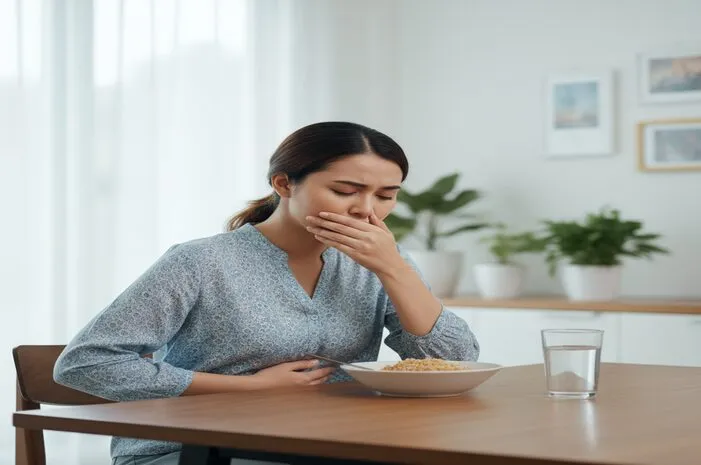 Penyebab Habis Makan Mual? Yuk, Kenali Biang Keroknya!
