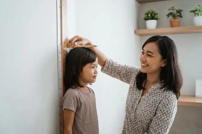 Tinggi Badan Anak Perempuan: Normal atau Belum? Cek di Sini