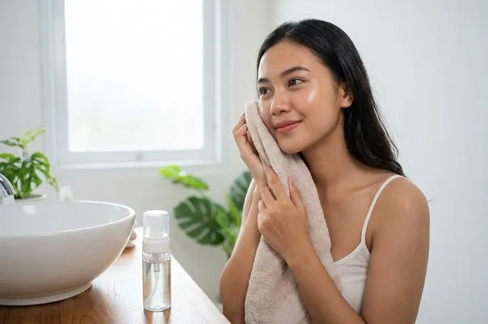 Sabun Cuci Muka Glowing: Rahasia Kulit Cerah Merona
