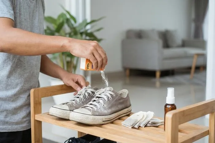 Cara Agar Sepatu Tidak Bau Tanpa Dicuci, Mudah!