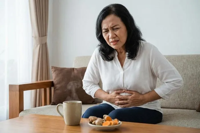 Obat Alami Sakit Perut Diremas, Langsung Plong!