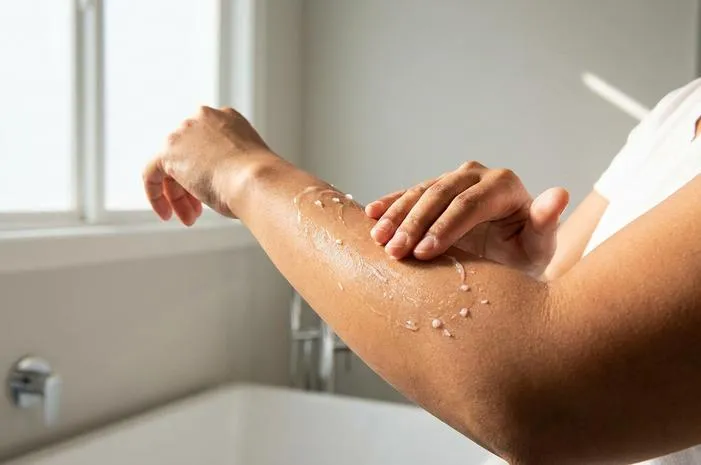 Pilling: Skincare Menggumpal? Pahami Cara Atasinya