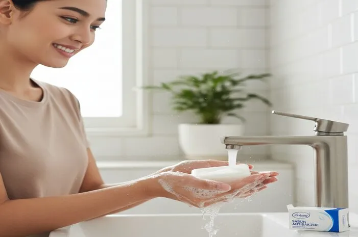 Pilih Sabun Mandi Antibakteri Ini, Kuman Minggat!
