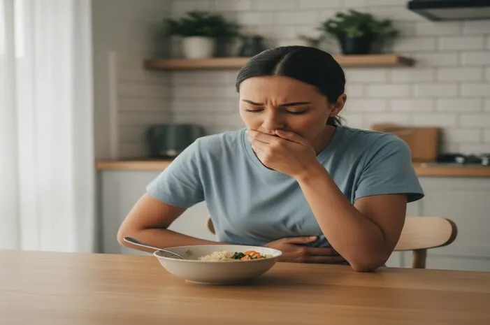 Kenapa Setiap Makan Selalu Mual? Ini Biang Keroknya!
