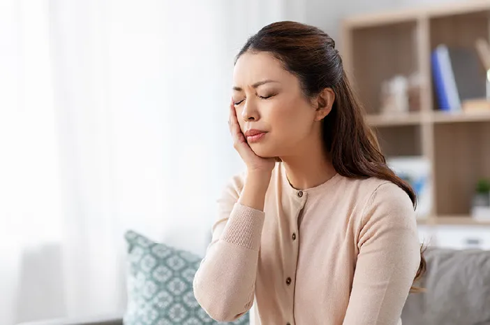 Apakah Sakit Gigi Bisa Jadi Tanda Penyakit Lain?