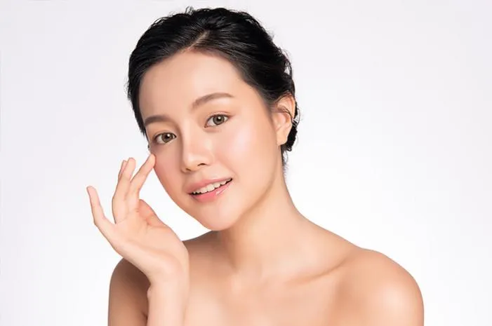 Susu Collagen Pemutih: Rahasia Kulit Cerah Glowing!
