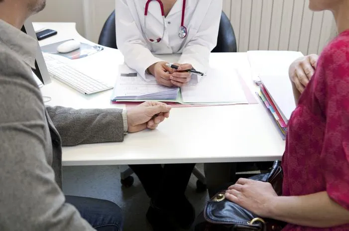 Apakah Bedak Herocyn Bisa Untuk Wajah? Cek Dulu!