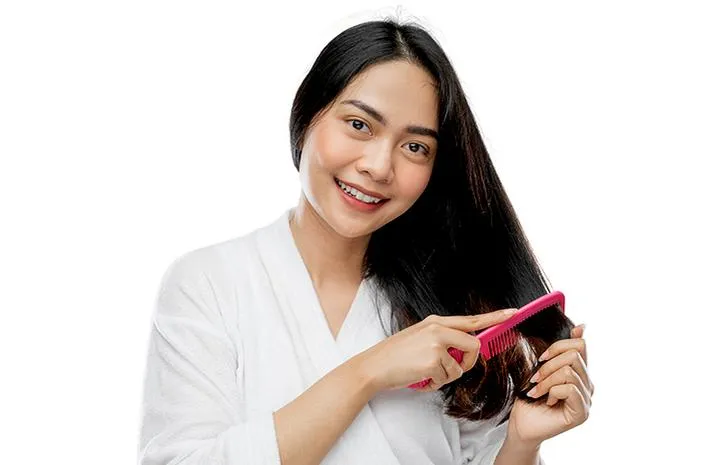 Rambut Rontok? Shampoo Zinc Bikin Kuat Anti Ketombe