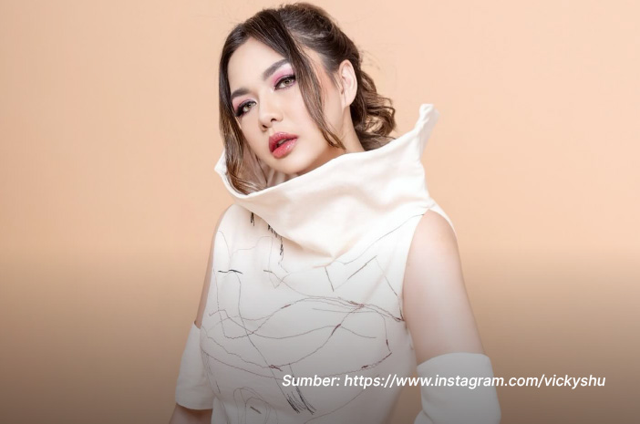 Perjalanan Diet Vicky Shu: Benarkah Jalani Operasi Bariatrik atau Potong Lambung?