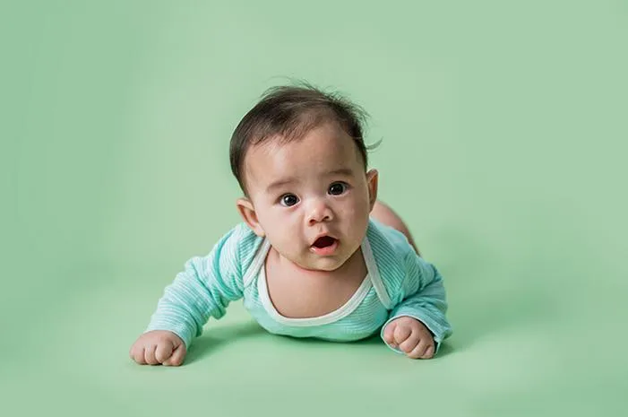 Mengenal Berbagai Macam Reflek pada Bayi yang Perlu Diketahui
